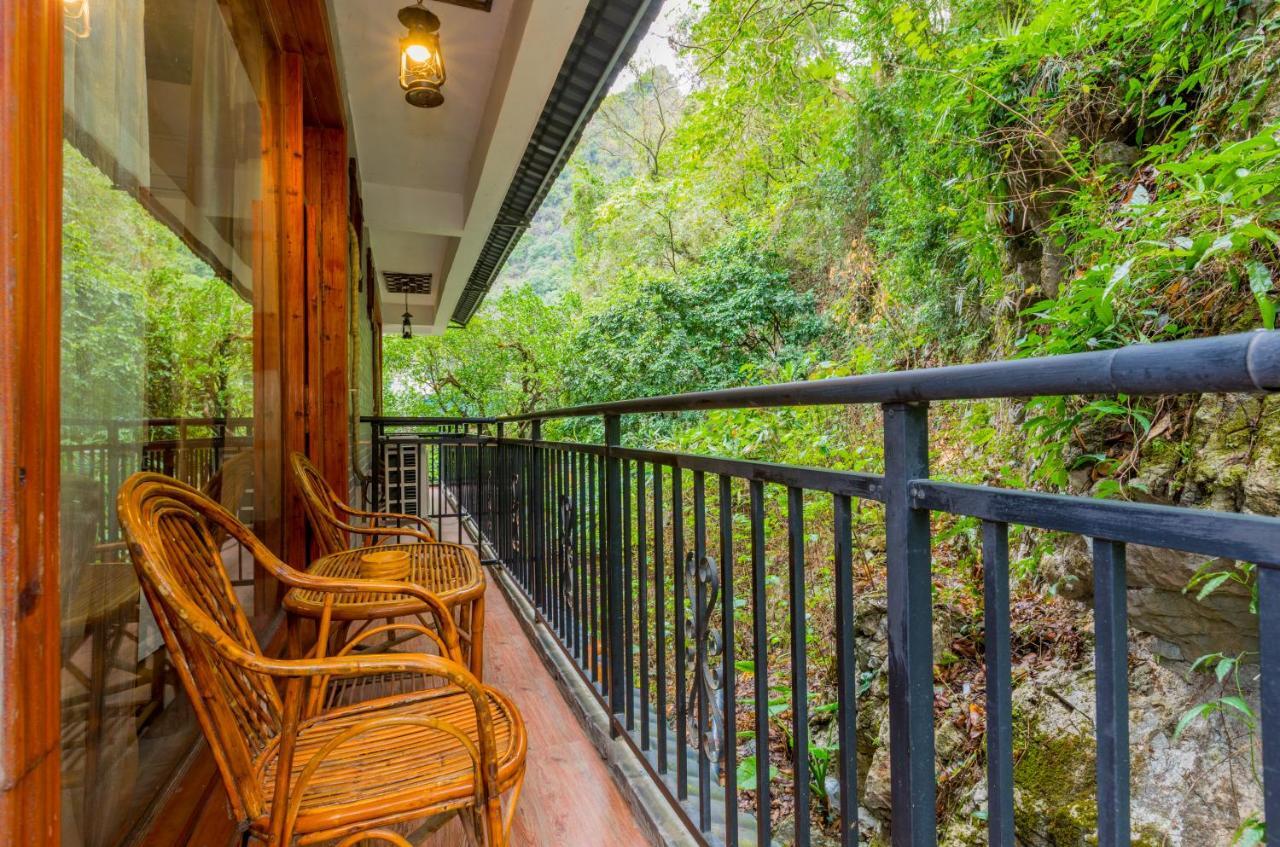 Yangshuo Scenic Mountain Retreat Hotel Exterior foto